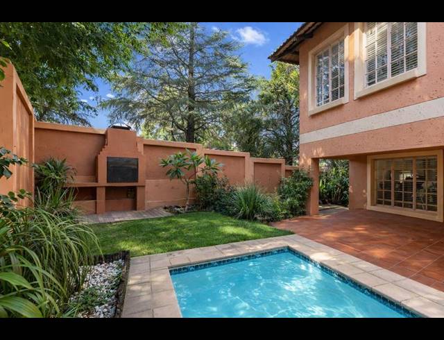 2 BEDROOM DUPLEX FOR SALE IN WATERKLOOF RIDGE